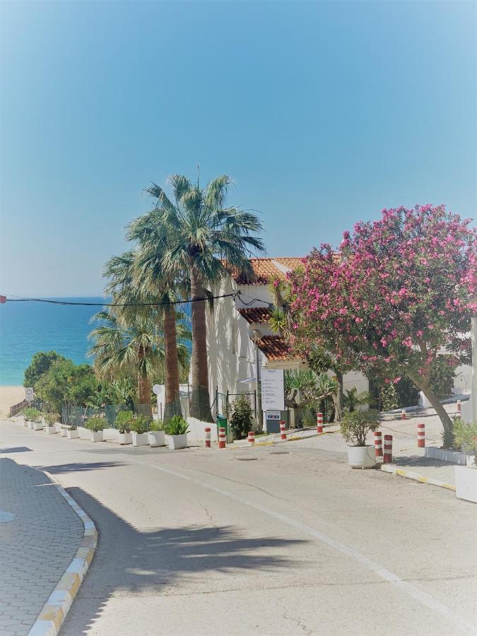 Ferienwohnung Oursea - Sea Front Fully Renewed 2021 Albufeira Exterior foto
