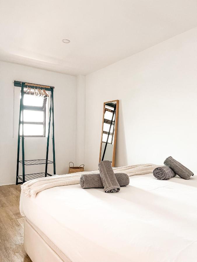 Ferienwohnung Oursea - Sea Front Fully Renewed 2021 Albufeira Exterior foto